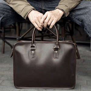 Borsa Ventiquattrore Artigianale in <span class=keywords><strong>Pelle</strong></span> Bovina di Fascia Alta Vintage in Vera <span class=keywords><strong>Pelle</strong></span> per <span class=keywords><strong>Uomo</strong></span> Borsa Porta PC per Pendolari Documenti Ufficiali Computer - Product Image 3