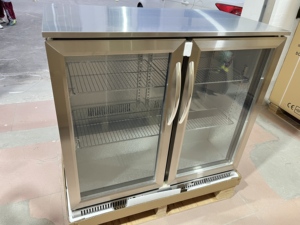 Réfrigérateur de bar encastrable en acier inoxydable R600a pour usage commercial et domestique, avec éclairage LED et 2 portes vitrées - Product Image 6