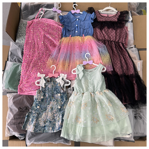 Venta al por mayor de fábrica: Vestidos de verano para niños, ropa de segunda mano, ropa de bebé, entrega aleatoria de ropa casual infantil. - Product Image 3