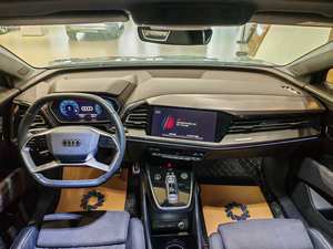 รถยนต์มือสองปี 2023 ออดี้ คิว4 50e-ตรอน ควอ-ตรอ รุ่น Exclusive Edition ราคาดี - Product Image 5