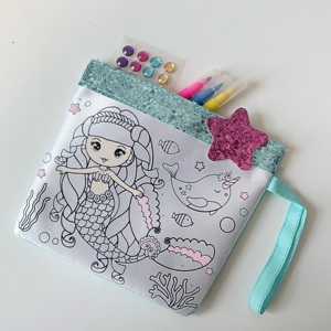 ชุดงานฝีมือกระเป๋าเงินแฟชั่นสีและสไตล์ของฉันสร้างกระเป๋าเงินแฟชั่นของคุณเองพร้อมเครื่องหมายและของขวัญอัญมณีสำหรับนักแฟชั่นตัวน้อย - Product Image 3