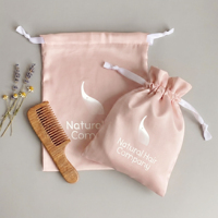 Sac en satin personnalisé avec cordon de serrage, sacs en soie pour perruques et extensions de cheveux naturels avec logo