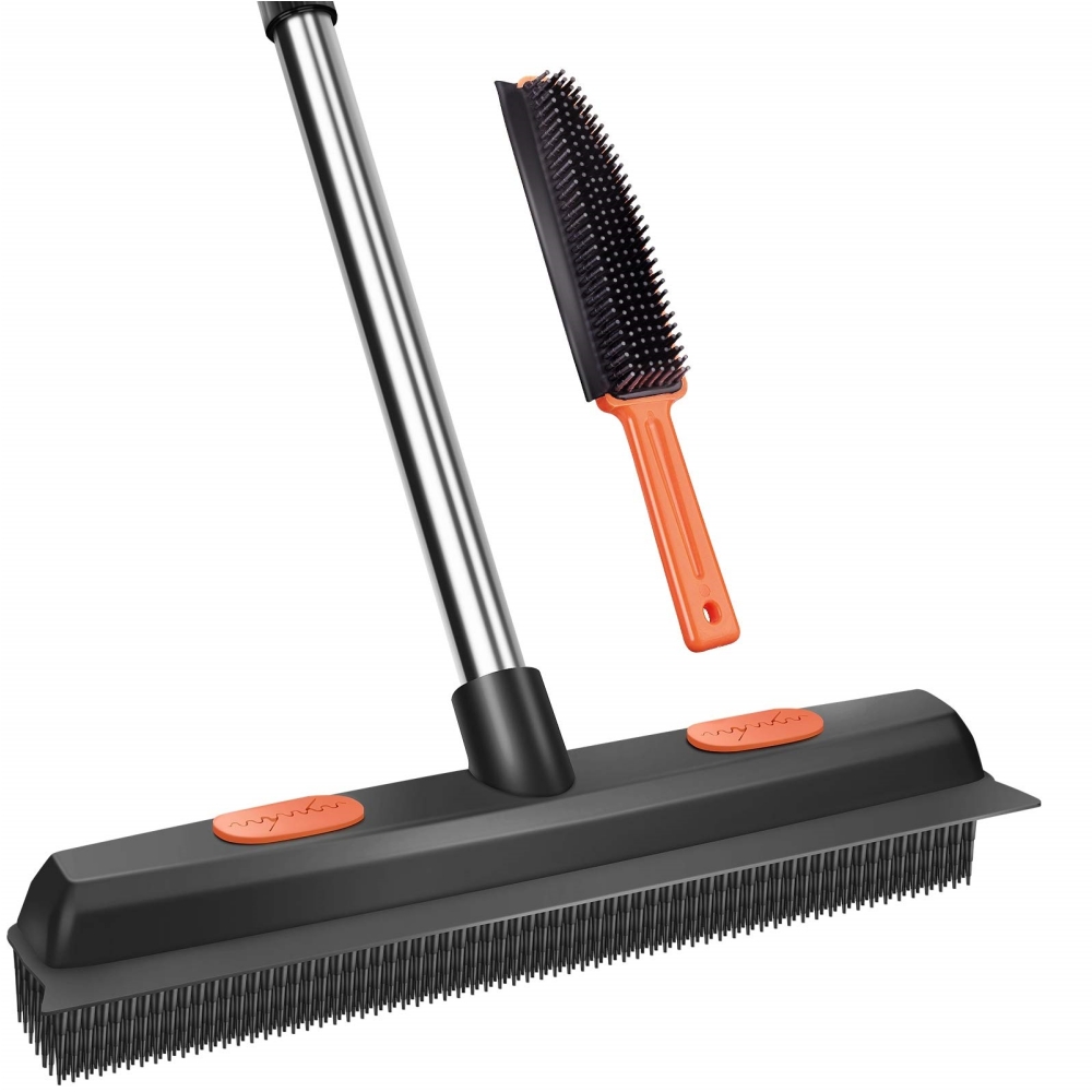 Pulizia efficiente con spazzola per tappeti in gomma resistente