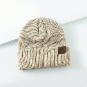 Nhà Máy Bán Buôn Jacquard Da Vá Beanie Mũ Biểu Tượng Tùy Chỉnh Dệt Kim Mùa Đông Mũ Ngụy Trang Phim Hoạt Hình Thư Chấm Bowed Sọc - Product Image 2