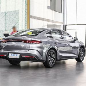 Barato Byd Qin L Dm-i 2024 Edición básica 60km Modelo líder Coche eléctrico Vehículos de nueva energía Hecho en China - Product Image 2