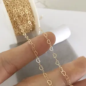 Excellente chaîne en forme de cœur remplie d'or 14 carats en vrac chaîne permanente de bijoux de fête des mères