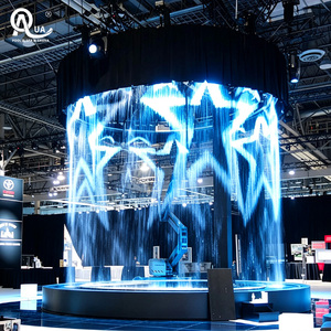 Fontaine contemporaine en acier inoxydable AQUA – Éclairée par LED et interactive pour les aménagements commerciaux - Product Image 1