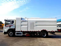 Camion balayeuse-laveuse électrique purement électrique de 8 tonnes |   Véhicule d'assainissement municipal à émissions zéro pour le lavage et le balayage
