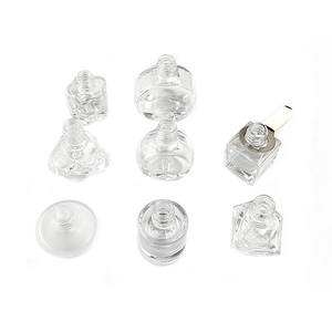 Bán Buôn Tùy Chỉnh Logo10Ml Treo Trong Một Nước Hoa Xe Khuếch Tán Rỗng Xe Làm Mát Không Khí Nước Hoa Chai Thủy Tinh - Product Image 6