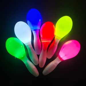 Vendita calda LED Maracas bagliore nel buio divertente produttore di rumore per feste di musica House dal vivo prezzo di fabbrica favorisce la luce LED Maracas - Product Image 1