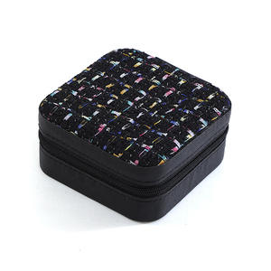 Étui de rangement portable en velours de haute qualité avec fermeture éclair, motif tissé, organisateur pour colliers et boucles d'oreilles pour femmes, idéal pour les voyages - Product Image 6
