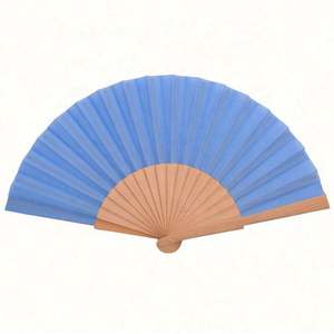 Abanico Plegable de Madera y Tela Blanco de 23 CM con Logotipo Grabado en el Mango, Abanico Artesanal de Madera para Bodas - Product Image 2