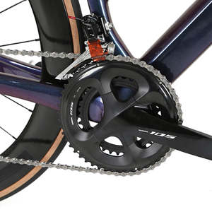 Vélo de route professionnel CYCLONEpro, groupe complet 105, 22 vitesses, fibre de carbone, 700C, 45 cm, fourche en acier de course, système de frein à disque, bleu - Product Image 3