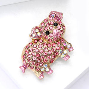 Mignon délicat strass petit <span class=keywords><strong>cochon</strong></span> rose <span class=keywords><strong>broche</strong></span> femmes manteau Cardigan événement fête sac à dos décoratif vêtements accessoires - Product Image 3