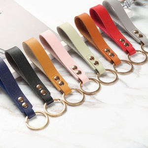 <b>Leather</b> <b>Key</b> <b>Chain</b> Wholesale <b>Key</b> <b>Chain</b> Accessories Luxury Metal Hook Wrist Strap <b>Leather</b> <b>Key</b> <b>Chain</b> Custom Logo <b>Leather</b> Keychain - Product Image 1