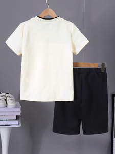 Ensemble décontracté d'été T-shirts et shorts pour garçons - Vêtements tendance pour enfants - Min. Commander 3 pièces - Product Image 2