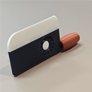 Couteau rotatif imprimé en 3D en plastique - Fidget spinner anti-stress de bureau et outil de cuisine décoratif - Product Image 4