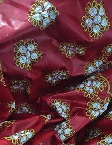 Bazin Brodé Africain de Haute Qualité avec <span class=keywords><strong>Blouse</strong></span> et Voiles, Vente en Gros à Dubaï, Dentelle Jacquard Noire - Product Image 4