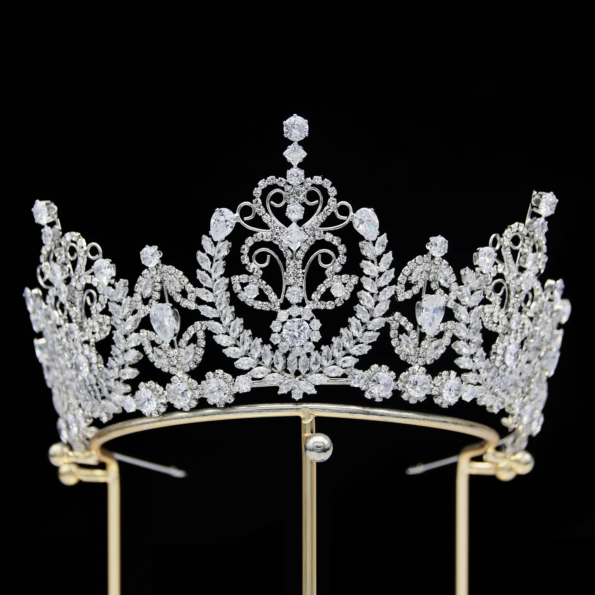 Bán Buôn Vàng CZ Zircon Kim Cương Contoured Pageant Vương Miện Và Tiaras Cho Cô Dâu Công Chúa