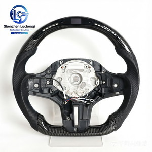 Volante Deportivo de Fibra de Carbono con LED Modificado, Compatible con BMW Serie 5 G30 Chasis G 2018-2023, Estilo Mejorado - Product Image 4