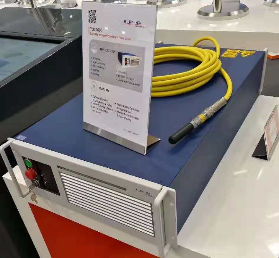 Metal Fabrication 3015 1kw 2kw 3kw Brass Stainless Steel CNC laser cutting machine