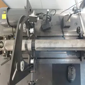 Beste Kwaliteit 1 ~ 20Kg Ringgedreven Krukas Vliegwiel Enkele Vlakke Riemaandrijving Dynamische Balanceermachine Met Ce