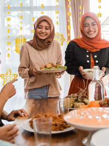 8 pièces décoration Ramadan 2025 <span class=keywords><strong>Eid</strong></span> <span class=keywords><strong>Mubarak</strong></span> <span class=keywords><strong>guirlande</strong></span> suspendue pour décorations <span class=keywords><strong>Eid</strong></span> décorations intérieures et Ramadan pour la maison - Product Image 4