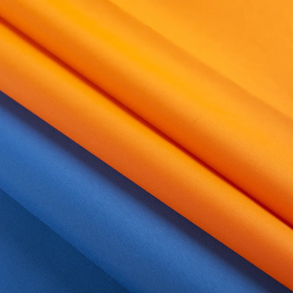 Le tissu oxford résistant à la flamme accepte une haute visibilité de couleur orange fraîche personnalisée pour les tentes d'activités de plein air