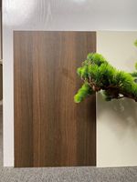 Panneau OSB mélaminé ZSH moderne E0, texture bois, résistant à l'humidité, 4x9 pieds, pour hôtels et meubles