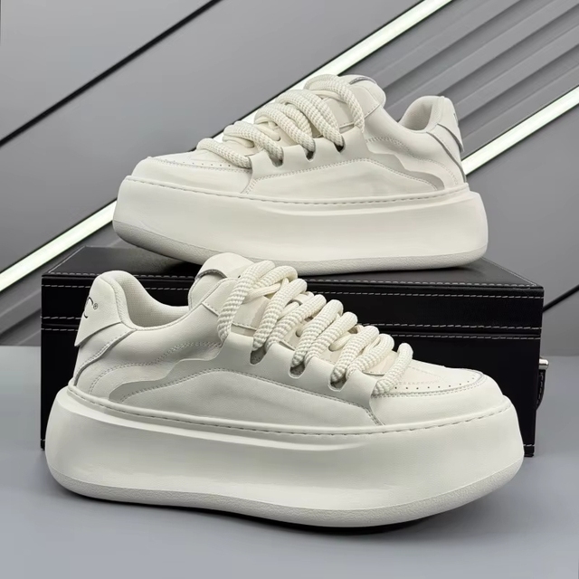 2026 New Arrival Wholesale Men's Casual Basketball Style Shoes Chunky Platform Sneakers Fashion Comfortable Daily Footwear
