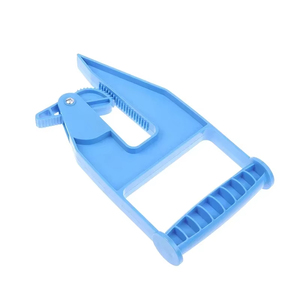 Herramienta Ergonómica para Mover Alfombrillas de Remolque de Plástico, Extractor y Manipulador de Alfombrillas Resistentes - Product Image 1