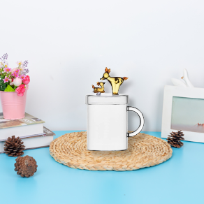 Venta al por mayor personalizada familia ciervo amarillo decorado diseño europeo taza <span class=keywords><strong>de</strong></span> vidrio resistente al calor con tapa regalo <span class=keywords><strong>de</strong></span> negocios marca GB - Product Image 3