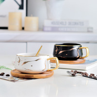 Ensemble de tasses à café en céramique à motif marbré scandinave moderne avec soucoupe, couvercle et cuillère, tasses à petit-déjeuner créatives pour la maison et les fêtes