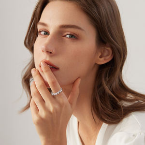 خاتم عصري الأكثر مبيعاً من الفضة الإسترلينية S925 مرصع بـ 5 أحجار مويسانيتي، مجوهرات مناسبة كهدية - Product Image 5