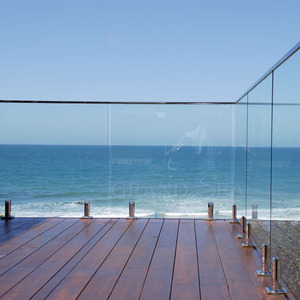 Balaustra <span class=keywords><strong>in</strong></span> <span class=keywords><strong>vetro</strong></span> senza cornice ringhiera balcone corrimano personalizzato <span class=keywords><strong>in</strong></span> acciaio inox <span class=keywords><strong>per</strong></span> portico - Product Image 5