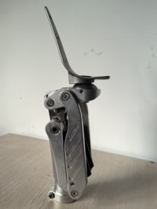 Vijf-Staaf Pneumatische Knie Geometrische Vergrendeling Kniegewricht Ontkoppeling Pneumatische Knieprothese Aluminium Heupprothese - Product Image 2