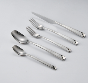 DFB0325 Juego de cuchillo, tenedor y cuchara de acero inoxidable para comida occidental, nuevo producto creativo, vajilla occidental con mango hueco 304, cuchillo para carne - Product Image 5