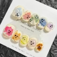 Venta al por mayor de pegatinas de <span class=keywords><strong>uñas</strong></span> artísticas hechas a mano con diseño de <span class=keywords><strong>osito</strong></span> dulce y lindo, transparentes, cortas y de uso temporal. - Product Image 1