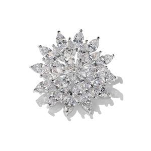 XILIANGFEIZI Designer <strong>Brooch</strong> Popular Brands Vintage Zircon Crystal Jewelry Corsage Women Wedding <strong>Saree</strong> Flower <strong>Brooches</strong> - Product Image 3