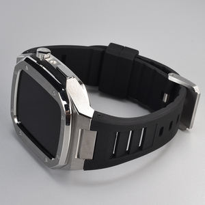 Luxe 44mm 45mm bracelet en silicone élastique en acier inoxydable montre intelligente étuis de protection pour Apple Watch série 8 7 6 5 <span class=keywords><strong>4</strong></span> - Product Image 4