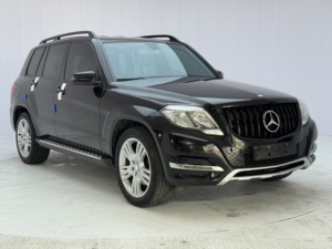 Mercedes Benz <span class=keywords><strong>GLK</strong></span> <span class=keywords><strong>300</strong></span> <span class=keywords><strong>4MATIC</strong></span> Usado, Año 2013, Motor 3.0L V6 Gasolina, SUV Mediano, Auto de Segunda Mano para Exportación - Product Image 3