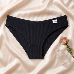 Culottes de bikini côtelées en coton pour femmes, douces, extensibles, couleur unie, taille mi-haute, sous-vêtements respirants pour usage quotidien, vente en gros - Product Image 4