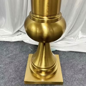 Centrotavola in Ferro Dorato <span class=keywords><strong>con</strong></span> Fiori Artificiali per Matrimoni - Product Image 4