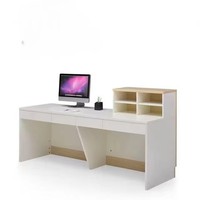 Bureau d'accueil en bois pour salons de beauté et bureaux, idéal pour les réceptions et les bureaux d'information en immeubles commerciaux