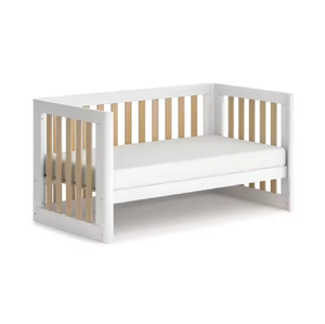 Cuna Moderna Minimalista de Alta Calidad en Color Blanco, Ecológica, Duradera, de Madera de Teca Sólida para Dormitorio y Sala de Estar - Product Image 4