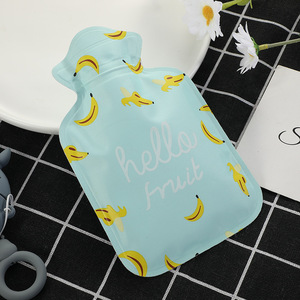 Sac à eau chaude de haute qualité personnalisable <span class=keywords><strong>Mini</strong></span> bouteille d'eau chaude portable pour les mains et les pieds avec couvercle en peluche - Product Image 6