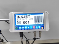 Imprimante jet d'encre en ligne améliorée de 12,7 mm pour le codage rapide sur métal, plastique, tuyaux, carton, bois