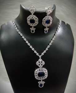 Ensemble de colliers de diamants américains pour la fête Style indien pour la fête de mariage pour les fiançailles en laiton - Product Image 1