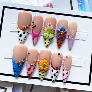 Flor tallada prensa hecha a mano en las <span class=keywords><strong>uñas</strong></span> 3D Gel Rhinestone Y2K pintado a mano brillante decorado Presson Stiletto cuadrado acrílico <span class=keywords><strong>uñas</strong></span> - Product Image 6