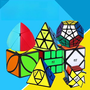 Maple Leaf Pyramid Skewb <span class=keywords><strong>Mastermorphix</strong></span> Rice Dumpling Mirror SQ1 Cubo Mágico Irregular Juguetes Educativos de Aprendizaje Temprano Promocionales - Product Image 1
